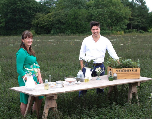 Make mint & lavender bath salts at home