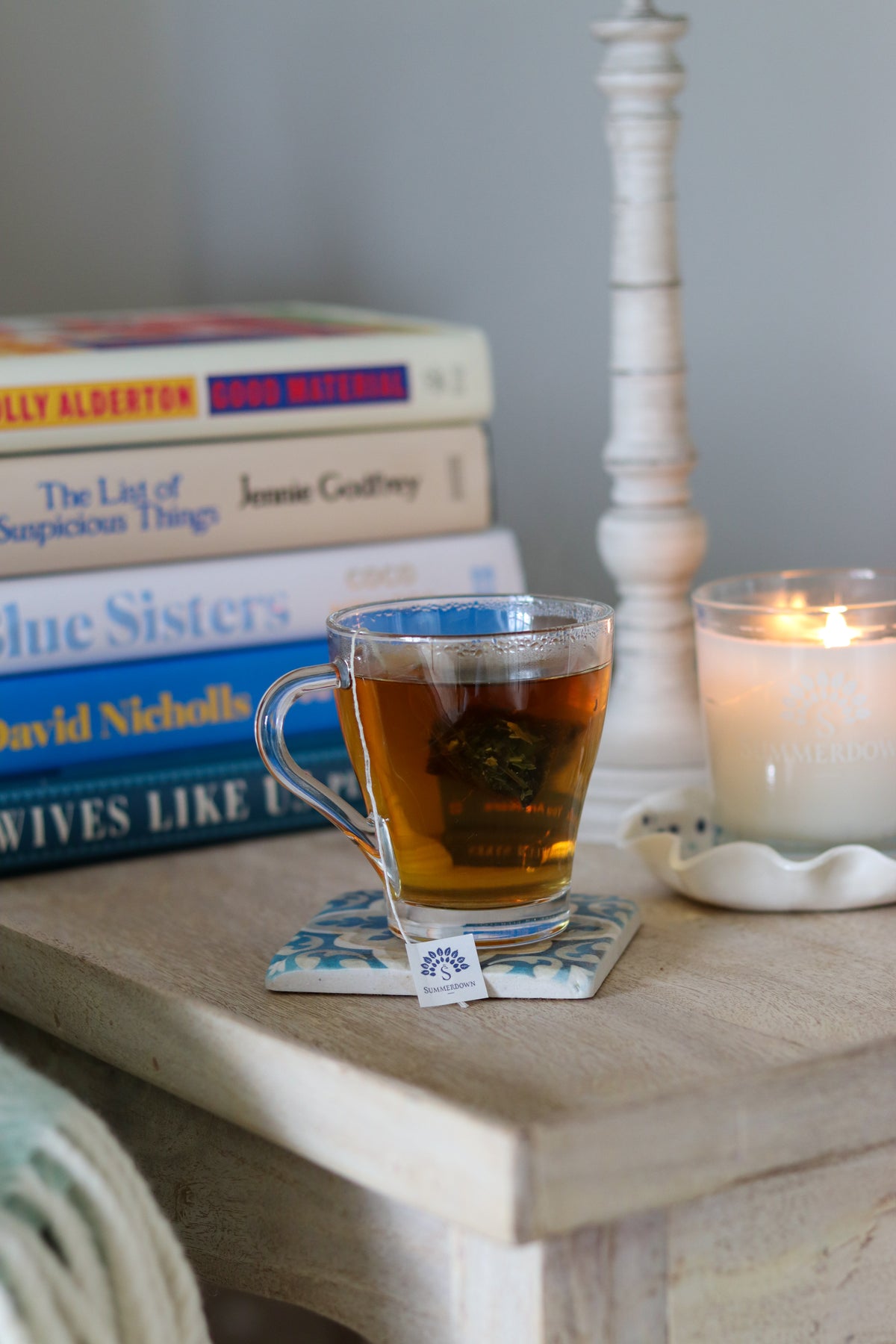 Uplifting peppermint & lemongrass candle